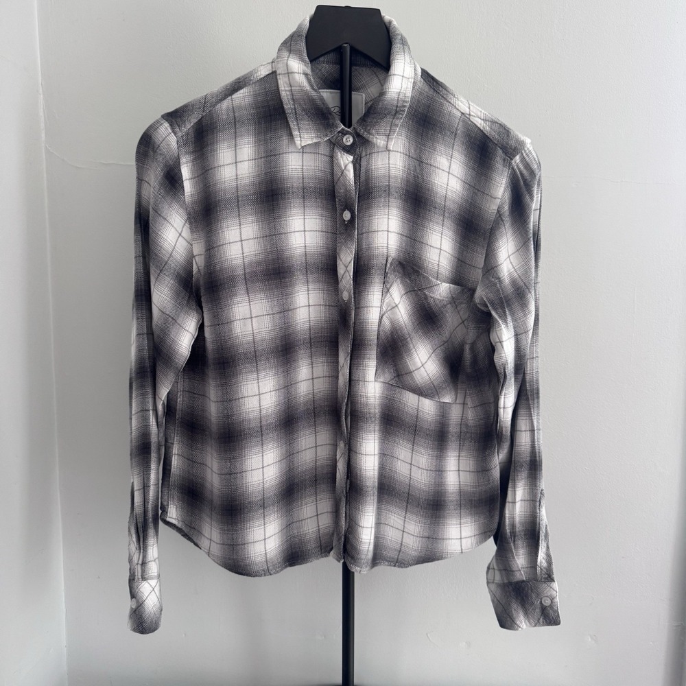 Rails Plaid Button Up Shirt S‎ Gray White Rayon Lightweight Soft Casual
